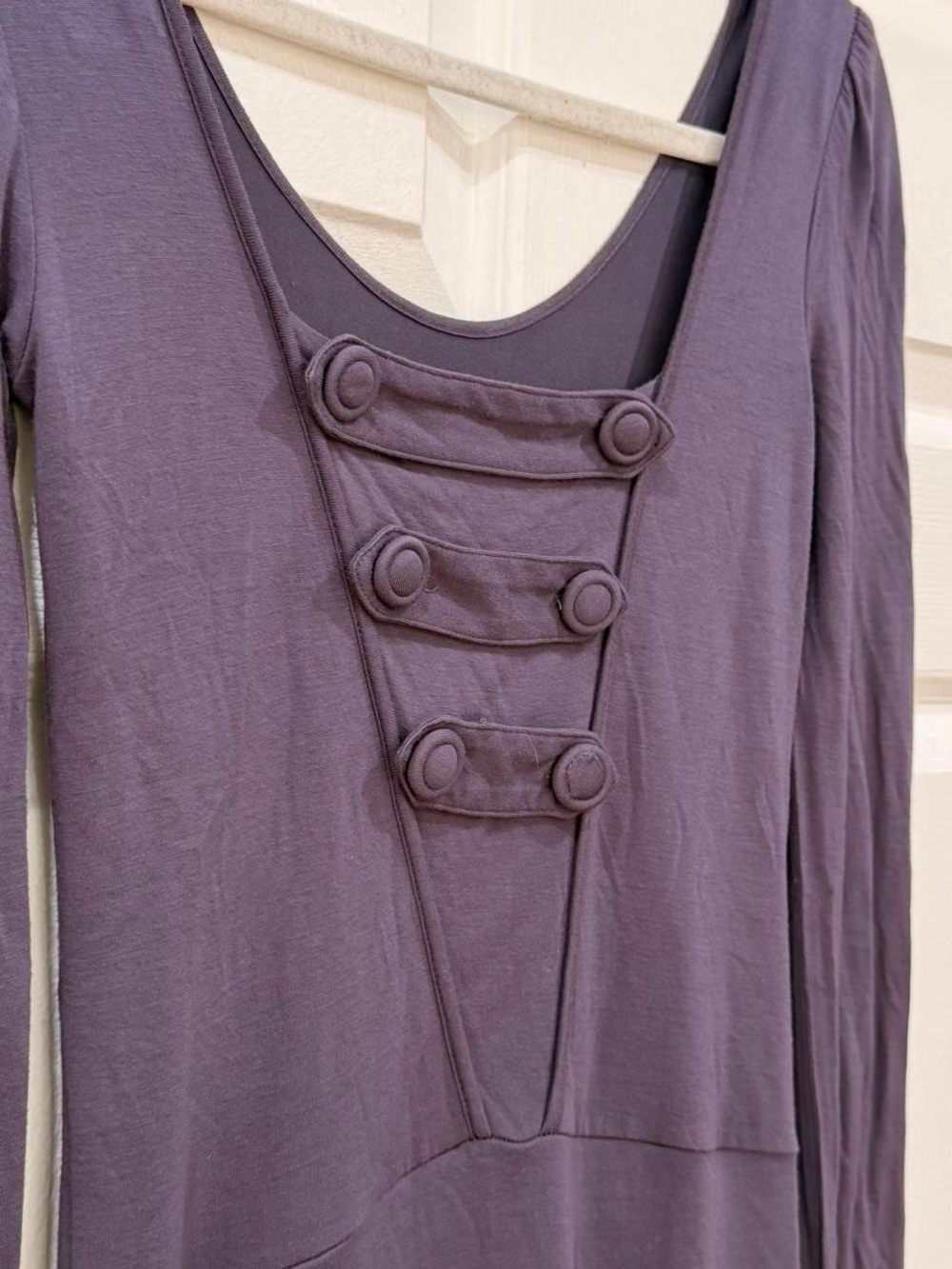 Long Sleeve Lavender Gray Purple Pleated Back Dress - Picture 8 of 8
